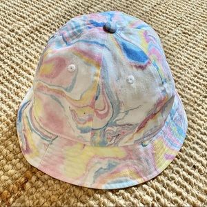 Aritzia main character tie dye bucket hat
